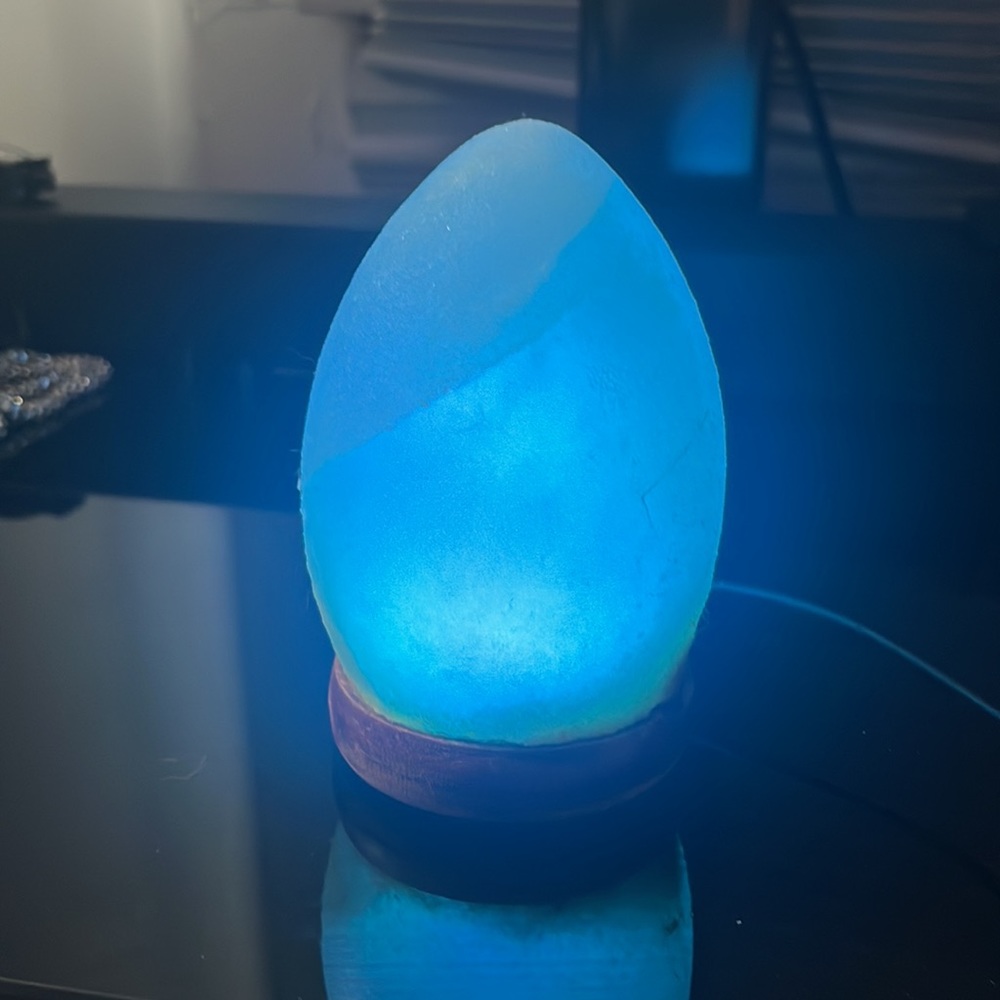 Color Changing Salt Rock - Picture 3 of 7